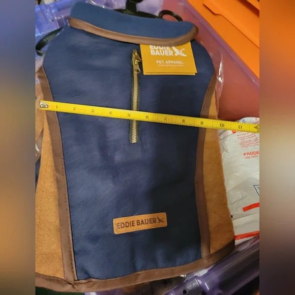 Eddie Bauer size med lined dog coat very cute - Picture 7 of 10